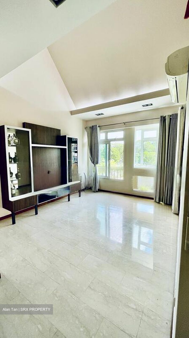 Forest Hills Condominium (D26), Condominium #568881961